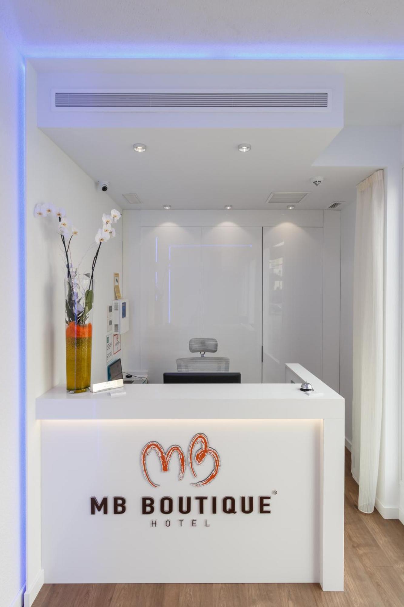 Neptuno 2C Menyber Apartment Nerja Exterior photo